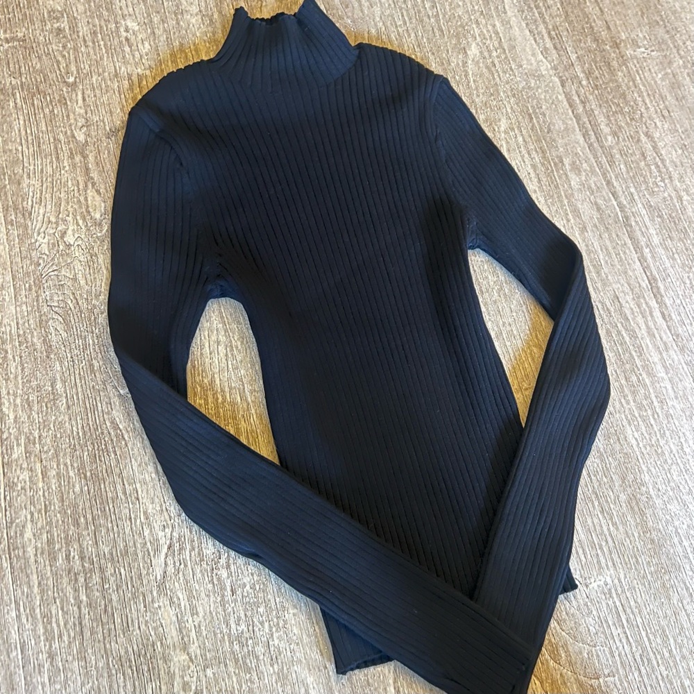 Zara Black Ribbed Turtlenecks